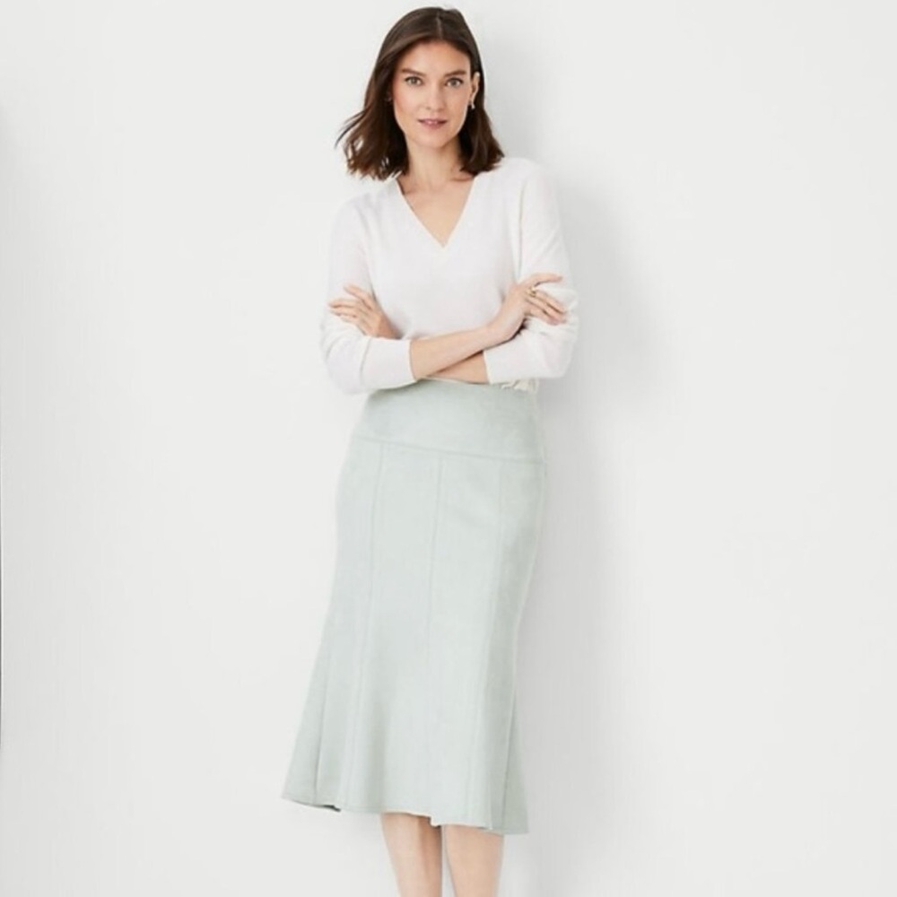 Ann Taylor Light Green Midi Skirt